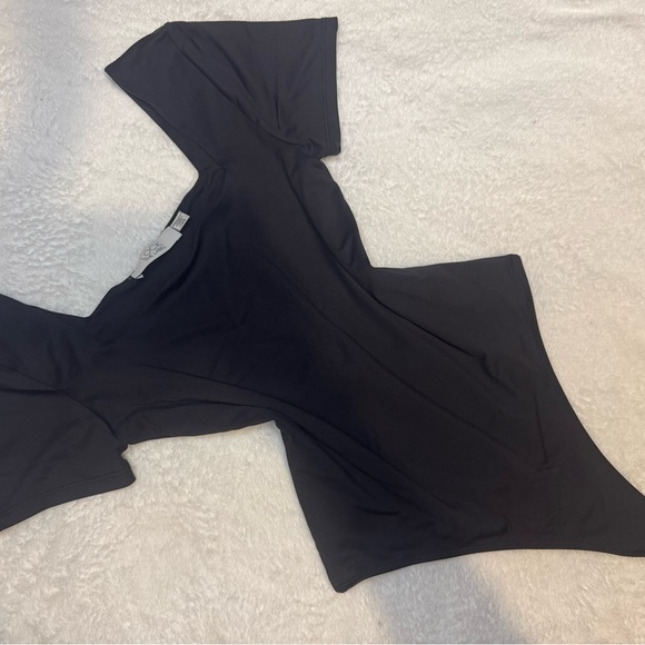 Black Short Sleeve Princess Neck Bodysuit - Picture 7 of 8